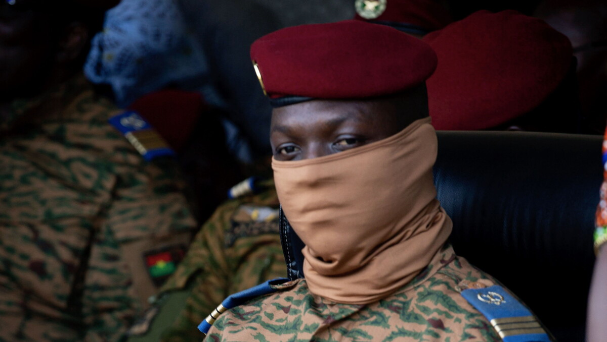 Лидер военного совета Буркина-Фасо обращается к нации